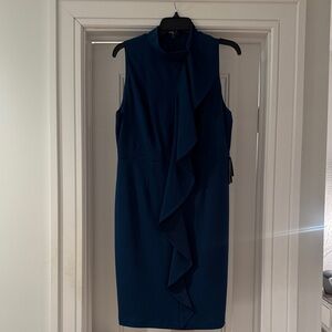 Elegant Sleeveless Blue Dress